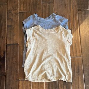 We The Free Women’s Shirt Sleeve Tees - Blue and Tan